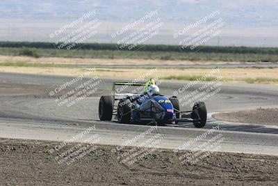 media/Jun-01-2024-CalClub SCCA (Sat) [[0aa0dc4a91]]/Group 6/Race/